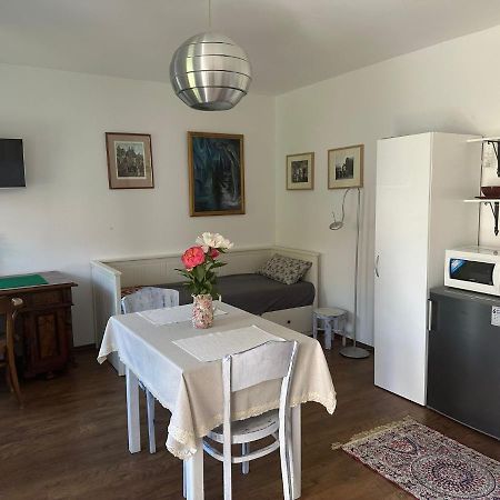 Apartman U Jezirka Velke Prilepy Екстериор снимка